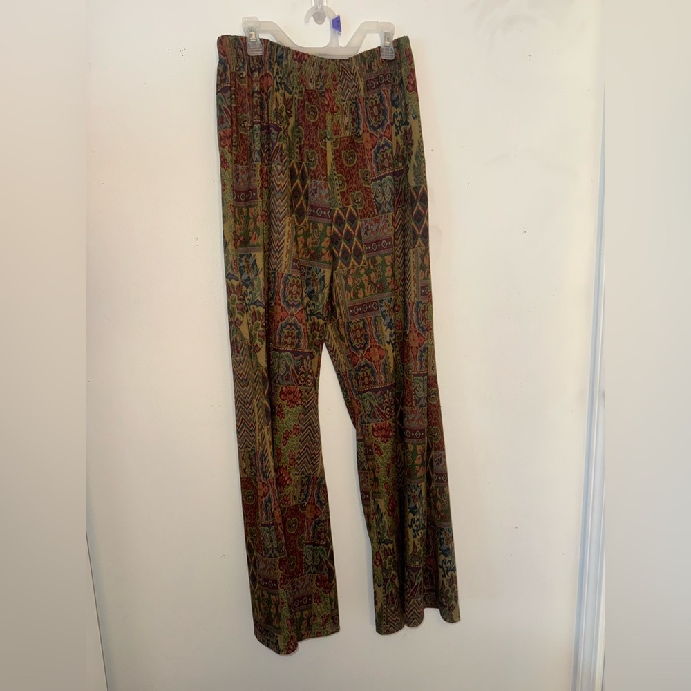 Cider Pants with Multicolor Geometric Design